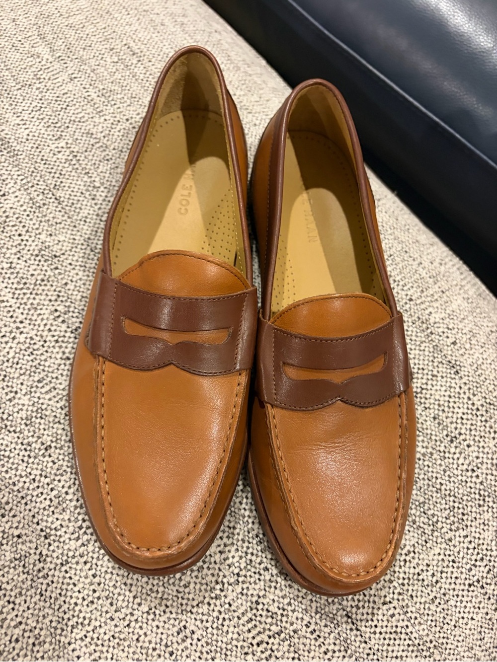 Cole Haan brown two tone leather loafers size 10.5 like new